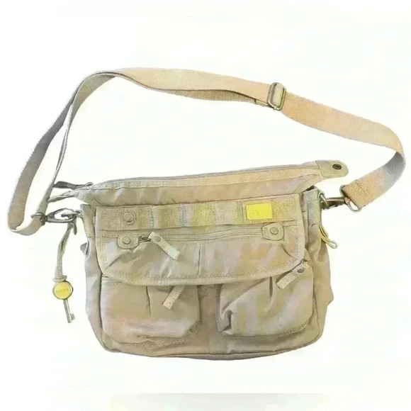 Fossil Canvas Women’s Purse Pocketbook Handbag Solid Neutral Minimalist … - Picture 1 of 7